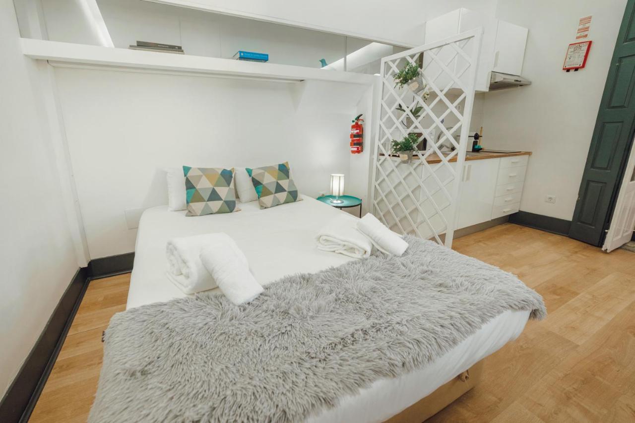 Papa'S Cedofeita Studio Apartments OOporto Exteriör bild